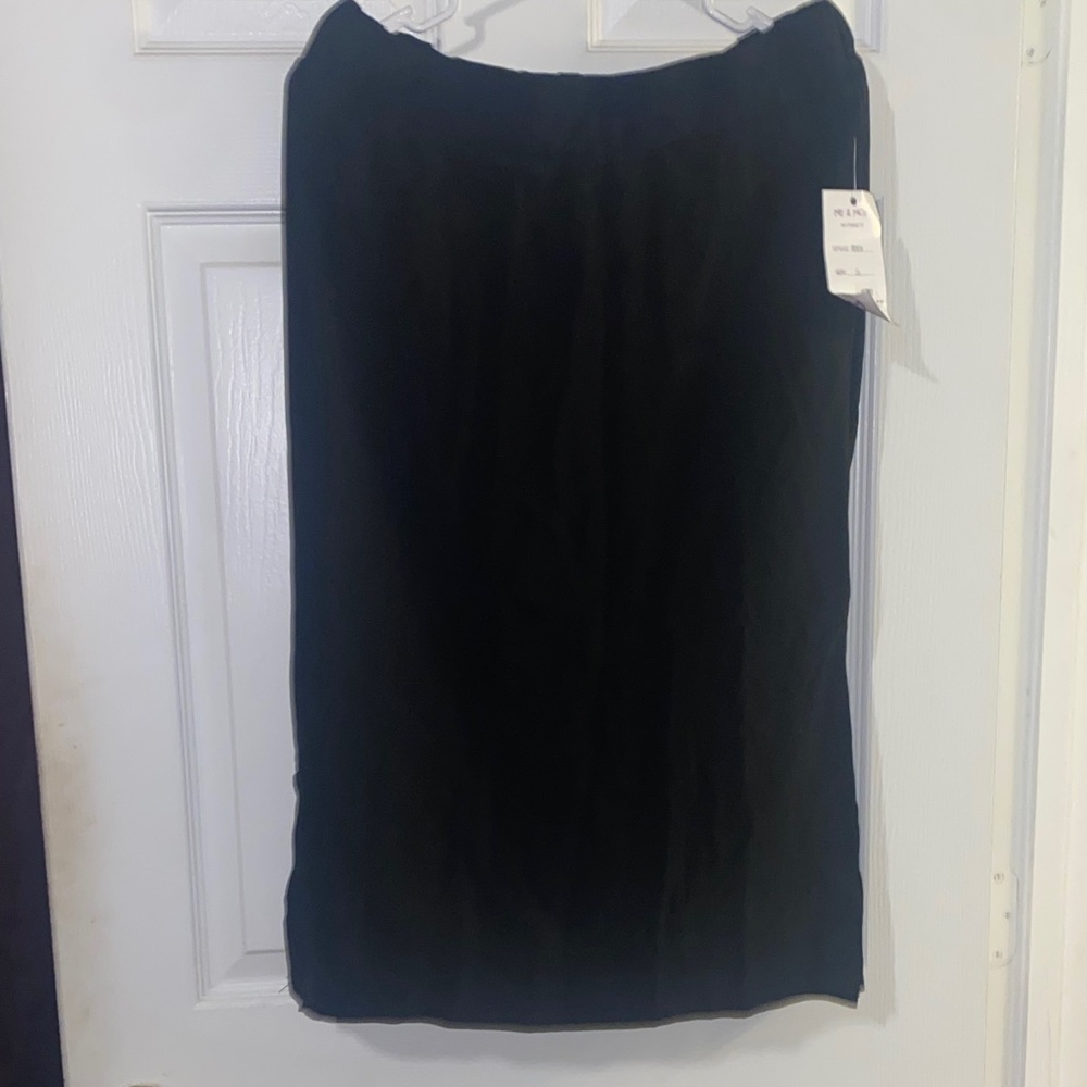 Elegant Black Maternity Skirt